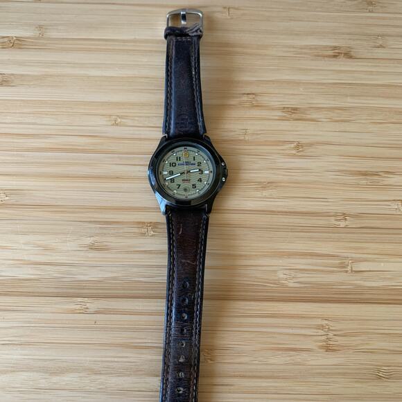 Timex Expedition Men's Indiglo Date Watch WR 50M Luminous Leather Band - Picture 8 of 8